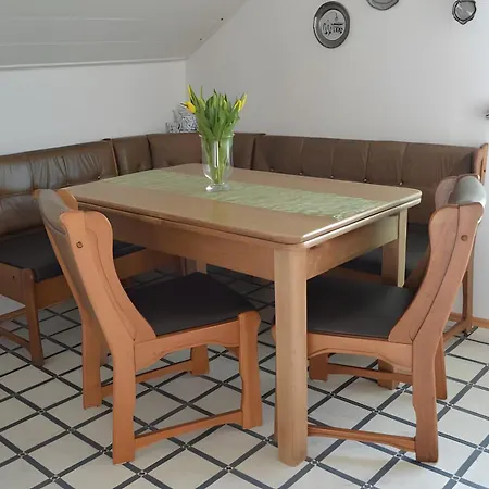 Almer Apartment